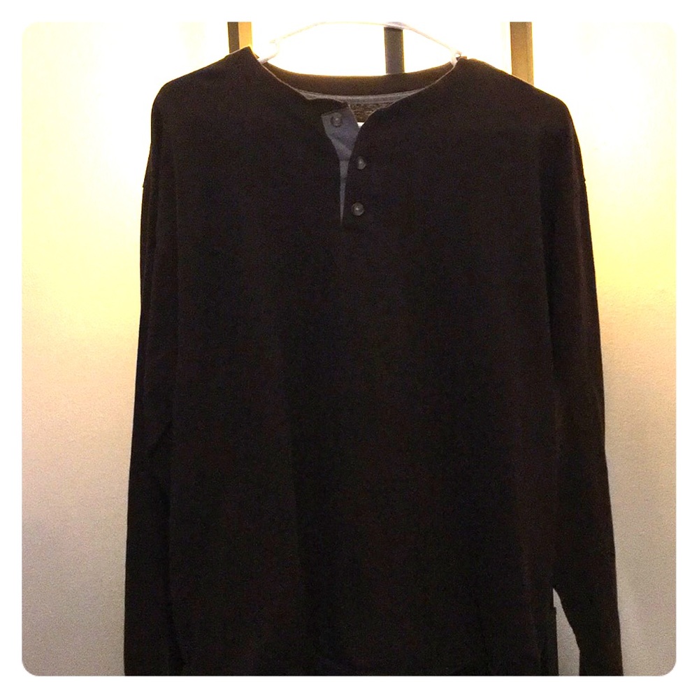 Long sleeve casual shirt